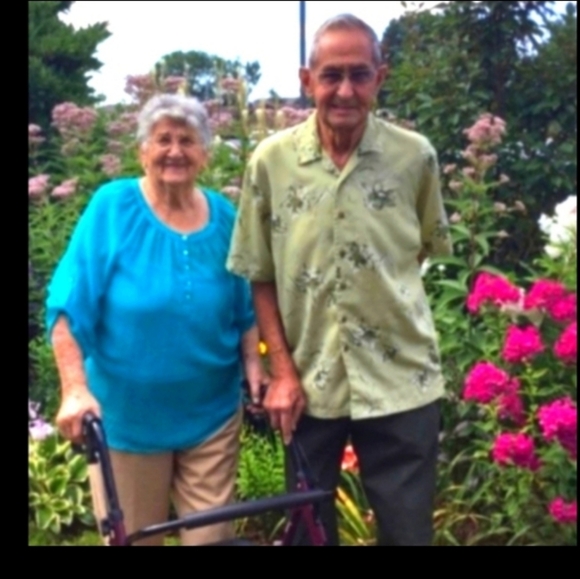 🧺 VINTAGE WICKER WILLOW GONDOLA BASKET Farmhouse Country Boho - Picture 15 of 16